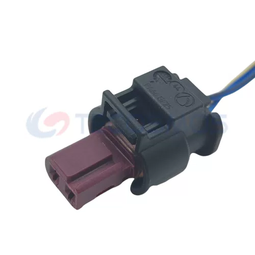 BMW 2-Pin Female Connector Auto Parts Black ABS Housing with Copper Contact CT2-0056M-5 - image 4